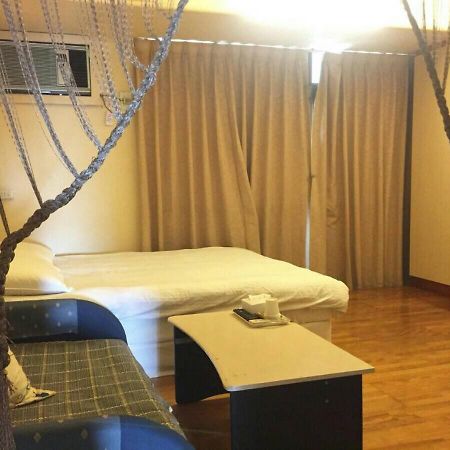 逢甲nu House Apartman Tajcshung Kültér fotó